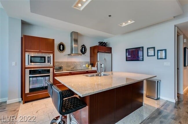 Photo - 4471 Dean Martin Dr Unidad 2905