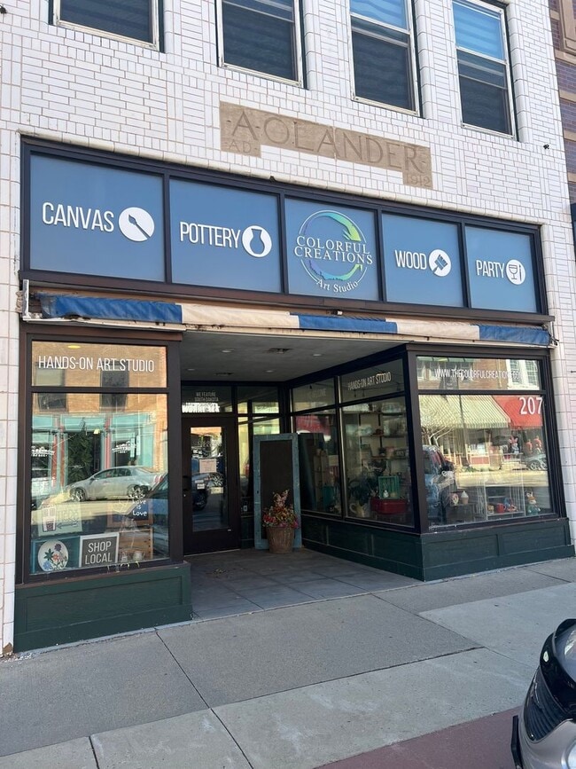 Building Photo - 207 S Main St Unit Commercial