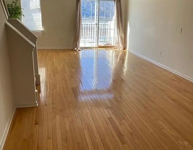 Photo - 213 Riverview Dr