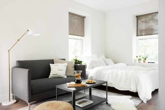 Photo - 2371 Franklin Apartments in Eastlake