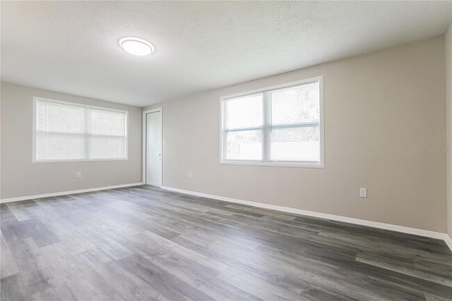 Photo - 250 N Shade Ave Casa