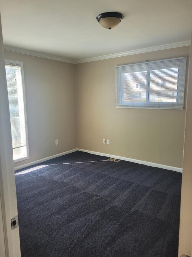 Photo - 14980 Monroe Rd