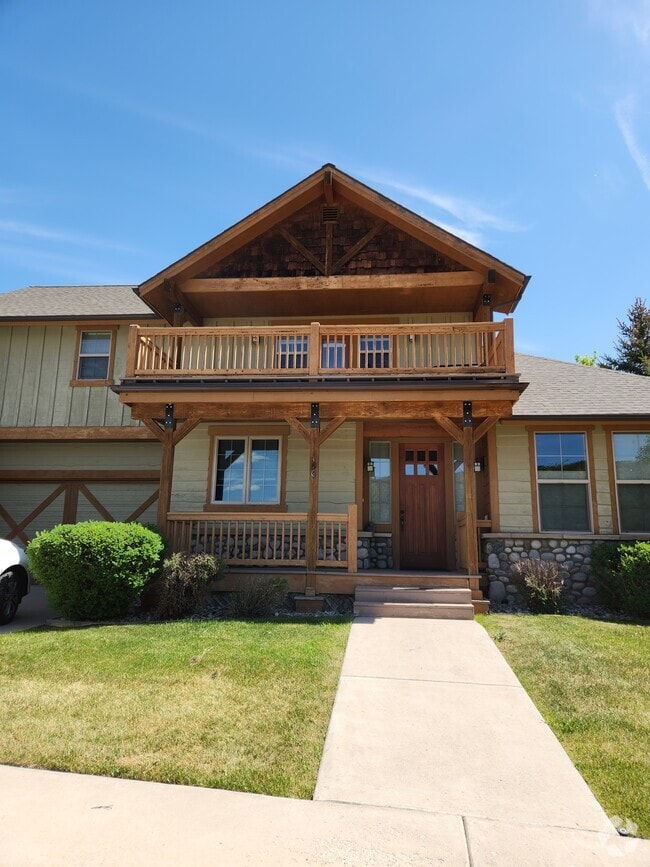 Building Photo - 150 Lakota Dr Rental