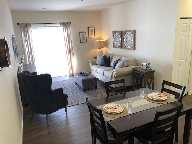 Photo - Savannah Ridge Apartments