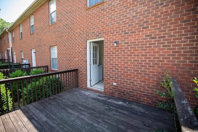 Photo - ST. ANDREWS TOWNHOMES