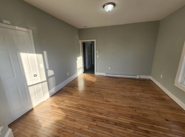 Photo - 91 E Ashland St Unit 1