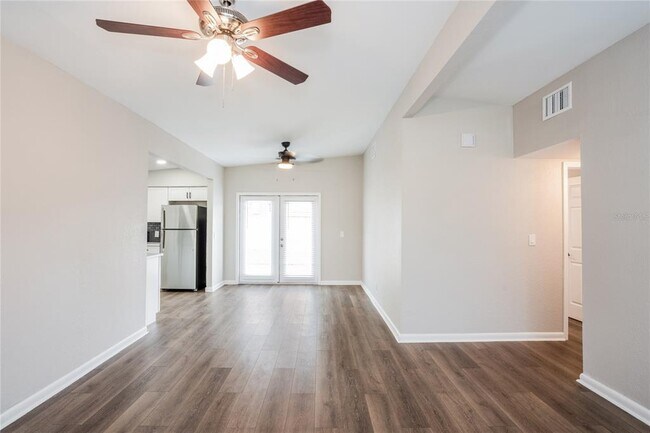 Photo - 8716 78th Pl