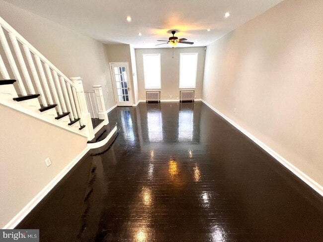 Photo - 2202 E Lehigh Ave