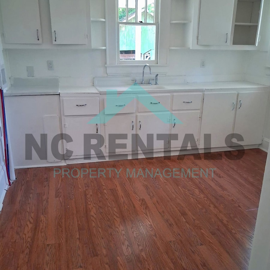 Photo - 806 Long Ave