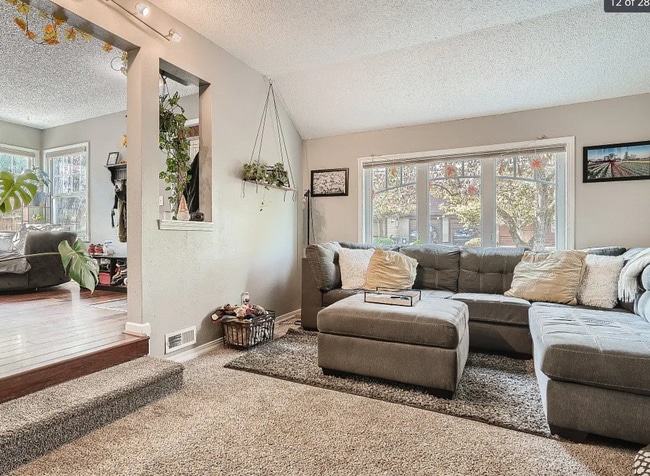 Living Room - 8504 N Foss Ave