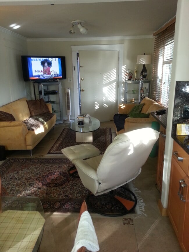 Photo - 1438 19th St Unidad A