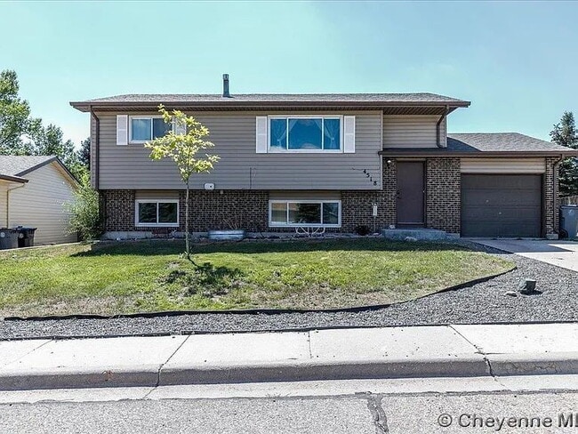Building Photo - 4518 Ontario Ave Rental