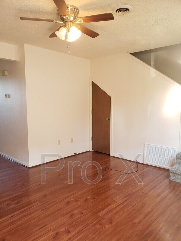 Photo - 1106-1108 S. Joplin Unit 1106 S Joplin Apt C