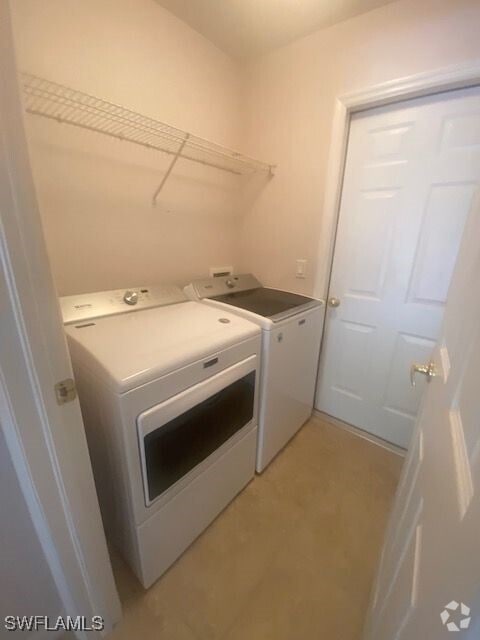 Building Photo - 10018 Oakhurst Way Rental