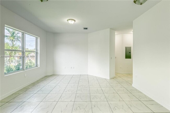 Photo - 14750-14885 NE 7th Ave