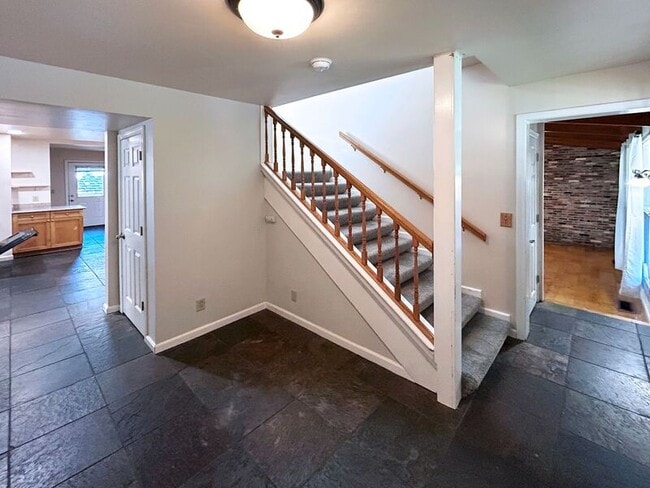 Photo - 2109 Alder St