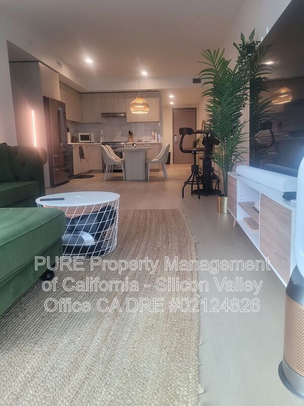 Photo - 188 W St James St