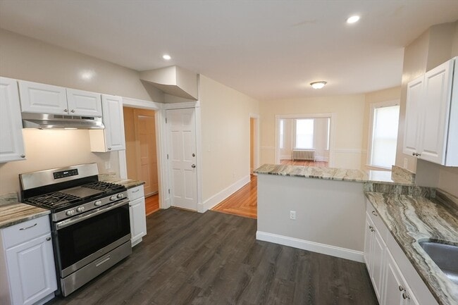 Photo - 32 Robinson St Unit 1