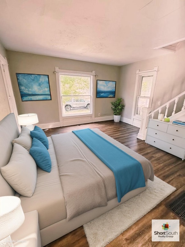 Photo - Updated 1 Bed 1 Bath main floor unit