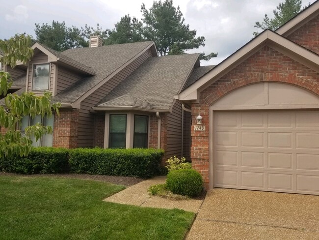Photo - 1749 Fairway Dr