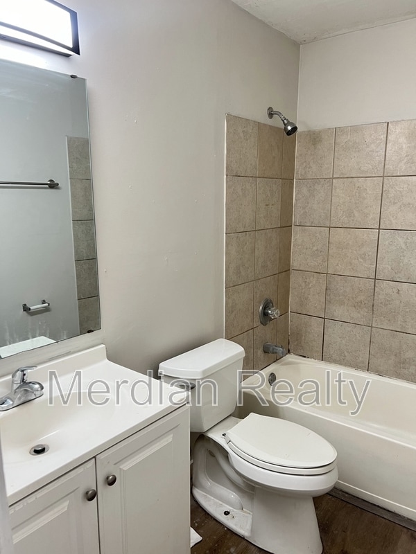 Photo - 1003 SW 59 Terrace