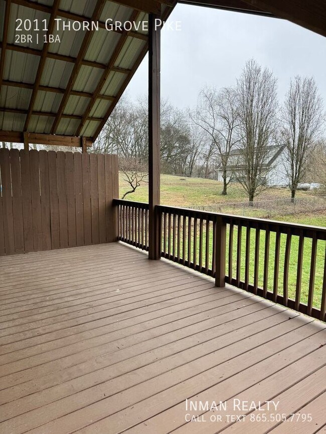 Photo - 2011 Thorngrove Pike