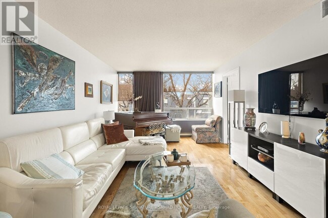 Photo - 1177 Yonge St Unit 210