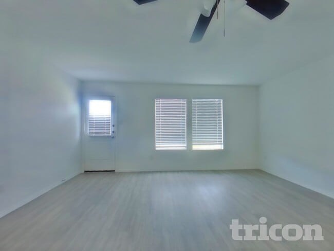 Photo - 11826 Hermosa Ln
