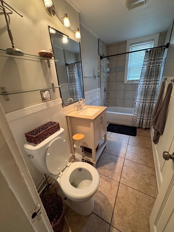 Photo - 40 Arbutus St Unit 2