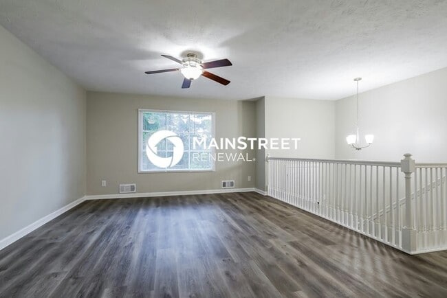 Photo - 4 Bedroom Pet-Friendly Home in LITHONIA, GA with Main Street Renewal