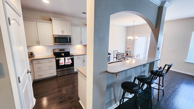 Photo - 5538 Old Hwy 472