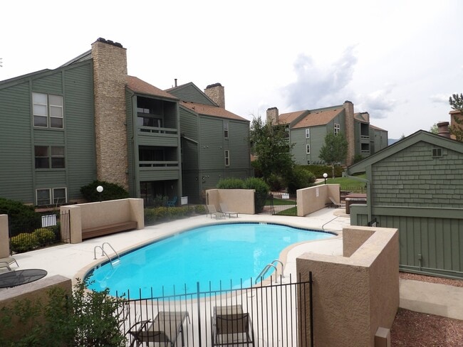 Photo - 128 W Rockrimmon Blvd Unit 201