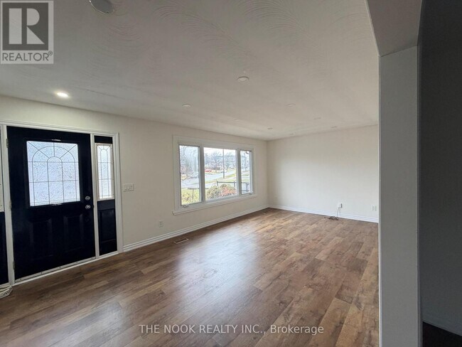 Photo - 860 Florell Dr