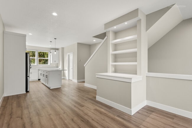 Photo - 4243 Verda Ln NE