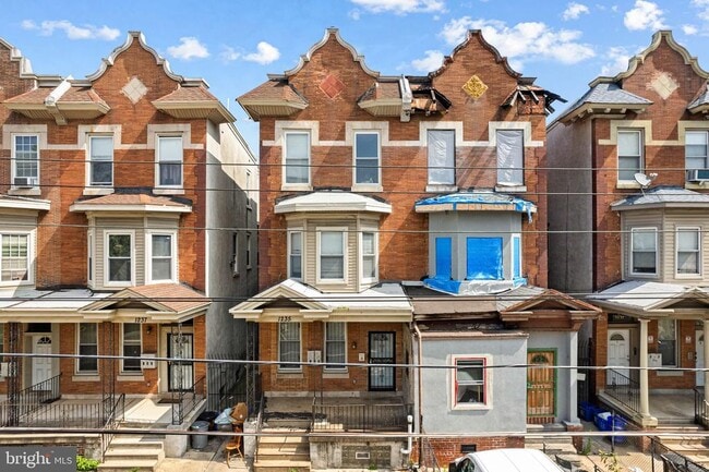 Building Photo - 1235 W Allegheny Ave Rental