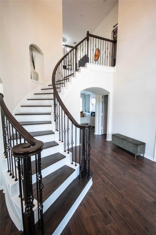 Photo - 5810 Parkdale Ct