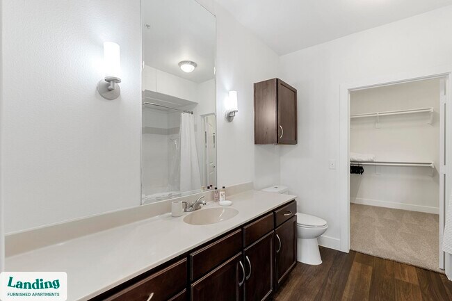 Photo - 7373 Valley View Ln Unidad 1084