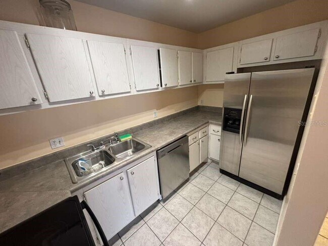 660 62nd Ave N Unit 1204