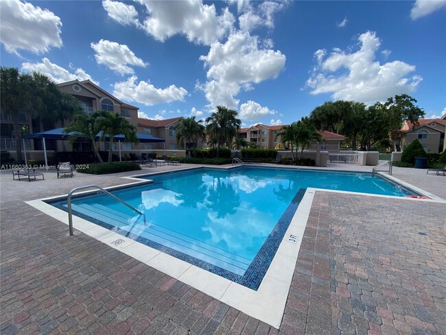 Photo - 15770 SW 104th Terrace Condominio Unidad 303