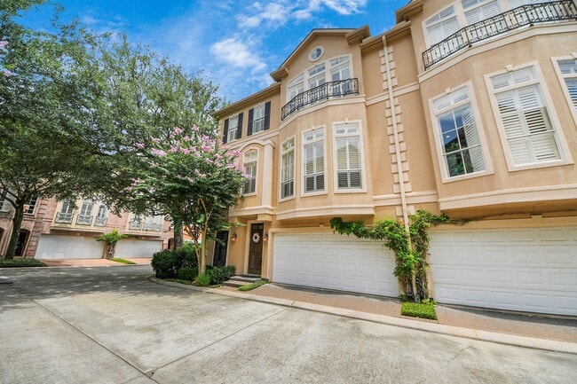 Photo - 2930 Brompton Square Dr