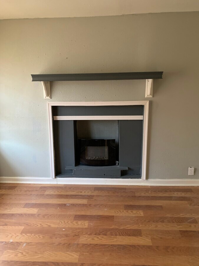 Photo - 776 Middle Rd