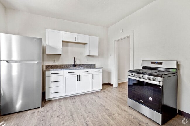 Building Photo - GREAT TWO BEDROOM IN SOUTH SIDE SLOPES! Unit 2432 Berg Street Rental