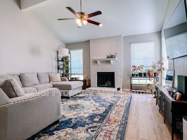 Photo - 1536 Timber Creek Rd