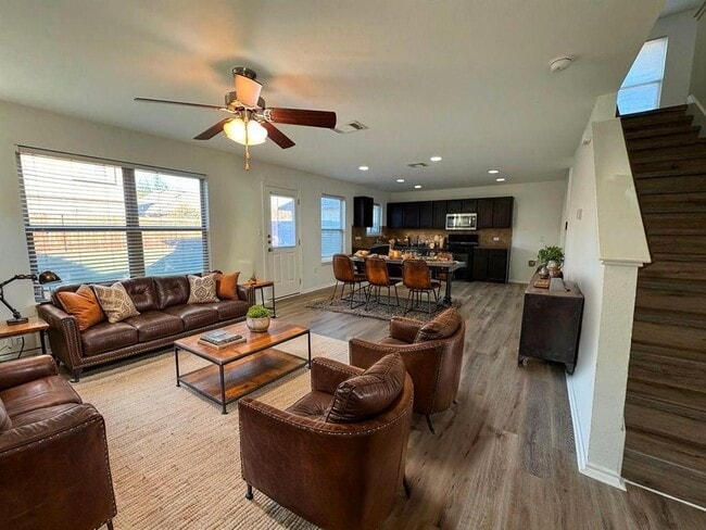 Photo - 15206 Walcott Dr