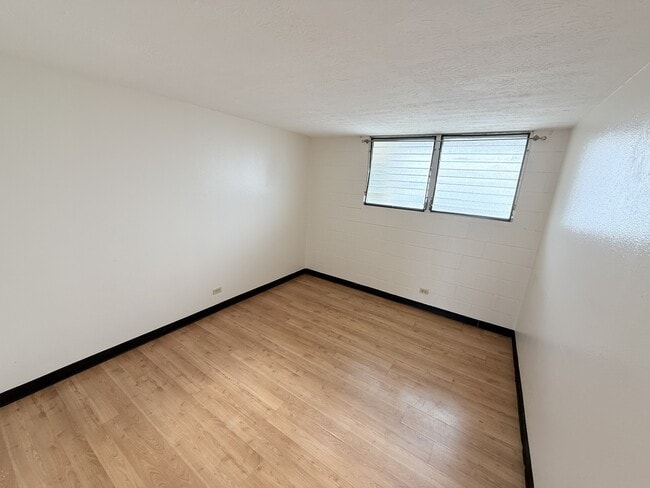 Photo - 2211 Ala Wai Blvd