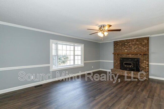 Photo - 1601 Homestead Rd