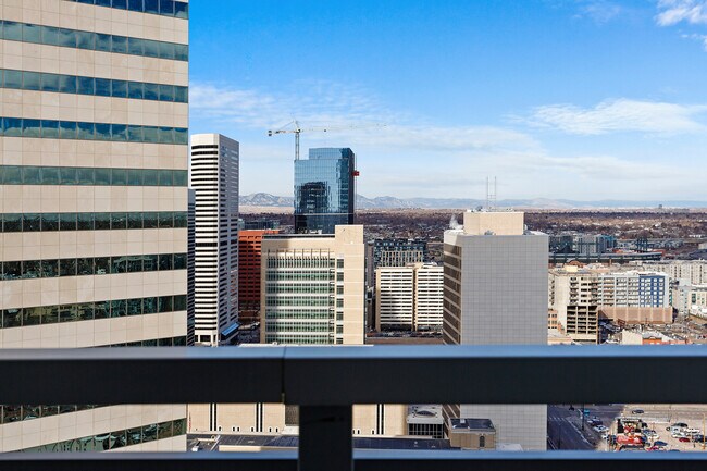 Photo - 2001 Lincoln St Unit 2412