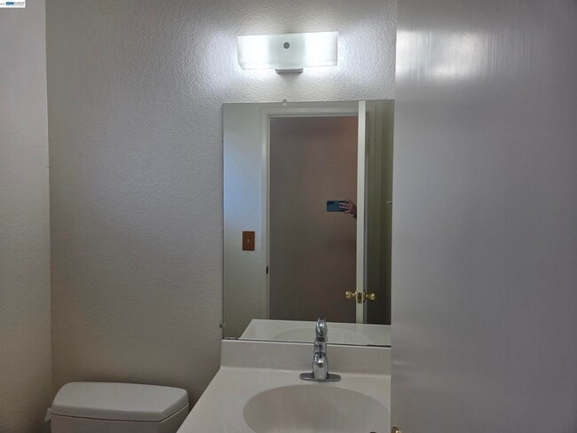 Photo - 7596 Silvertree Ln