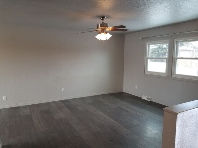 Photo - House For Lease