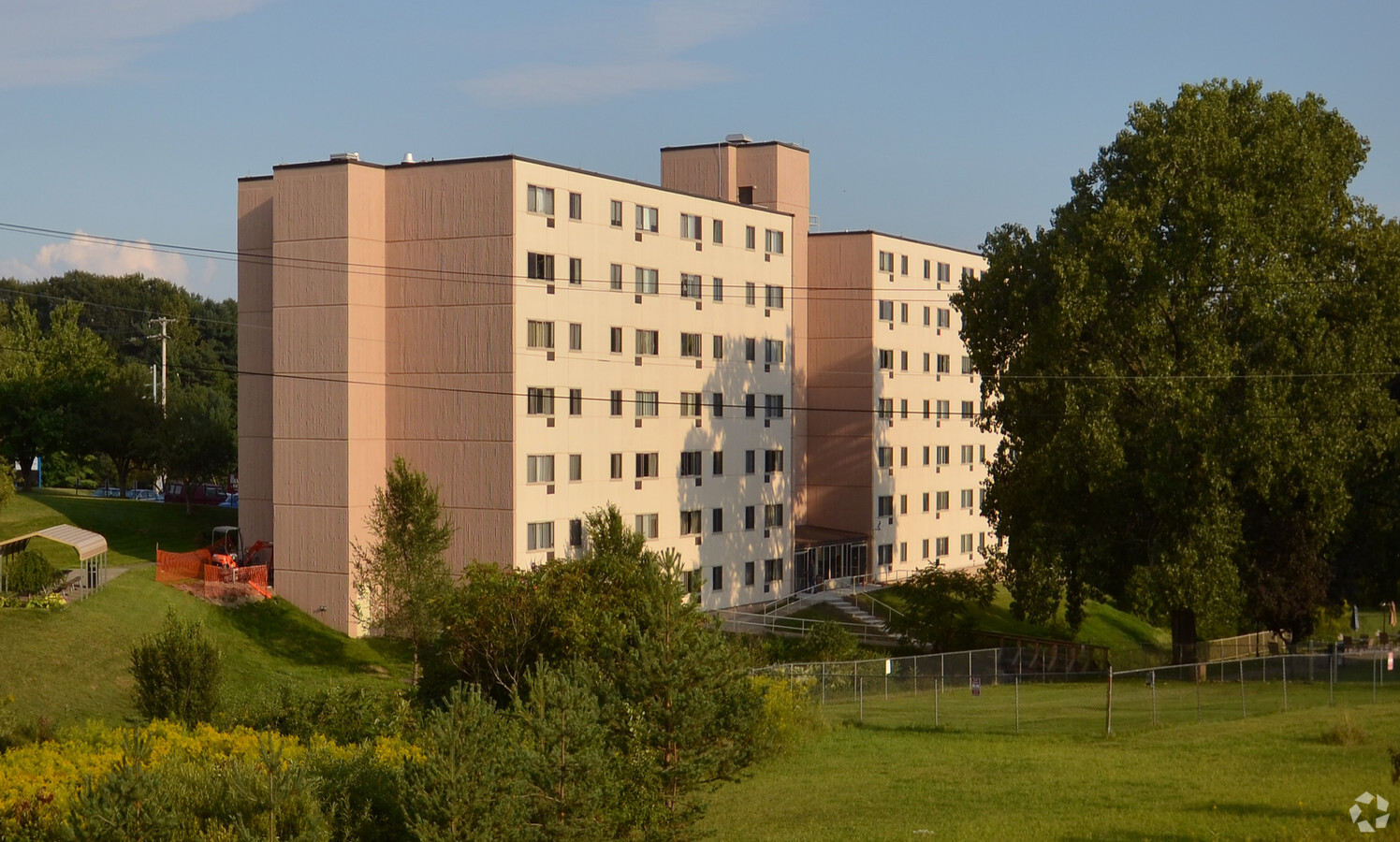 Marian Apartments - Marian Apartments